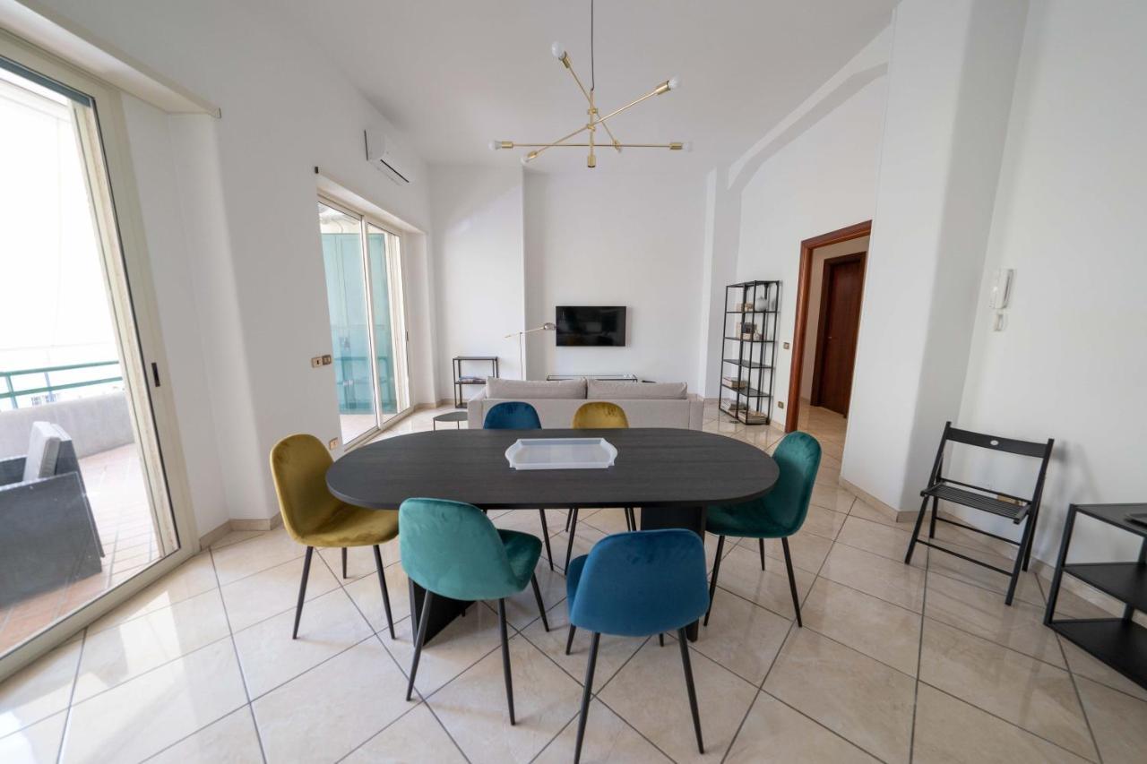 Chiaia Apartment San Pasquale By Dimorra Неаполь Экстерьер фото