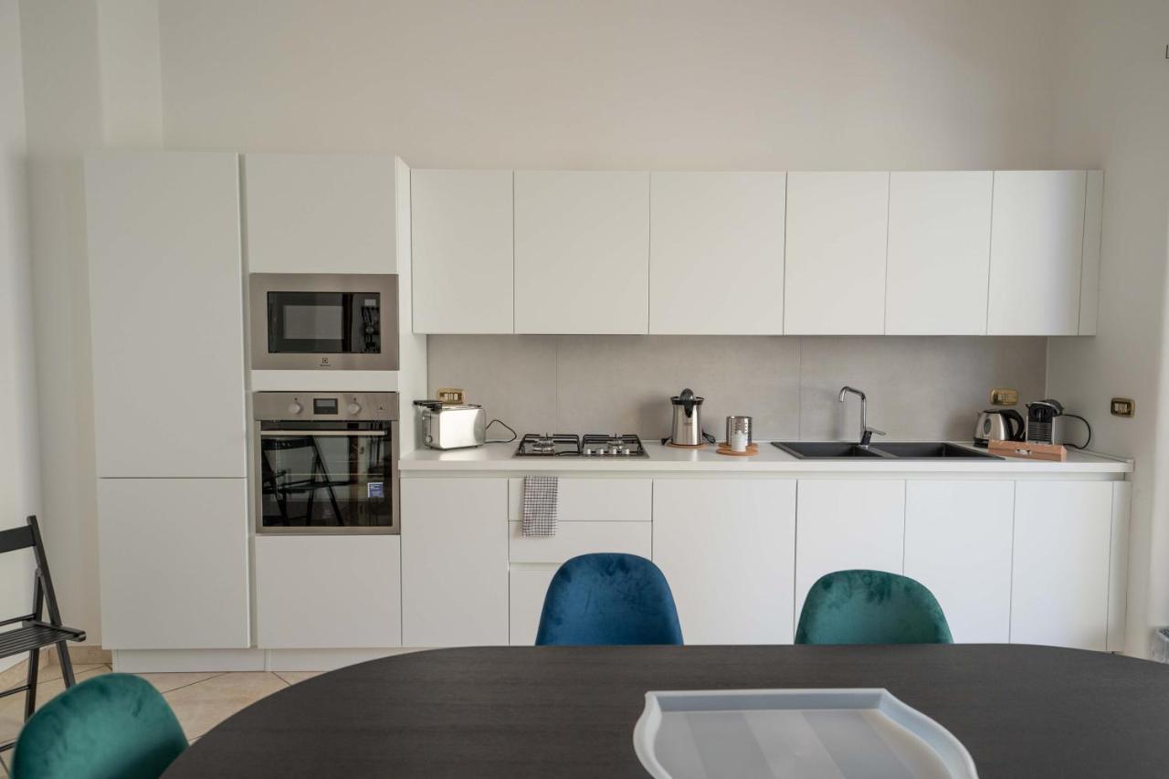 Chiaia Apartment San Pasquale By Dimorra Неаполь Экстерьер фото